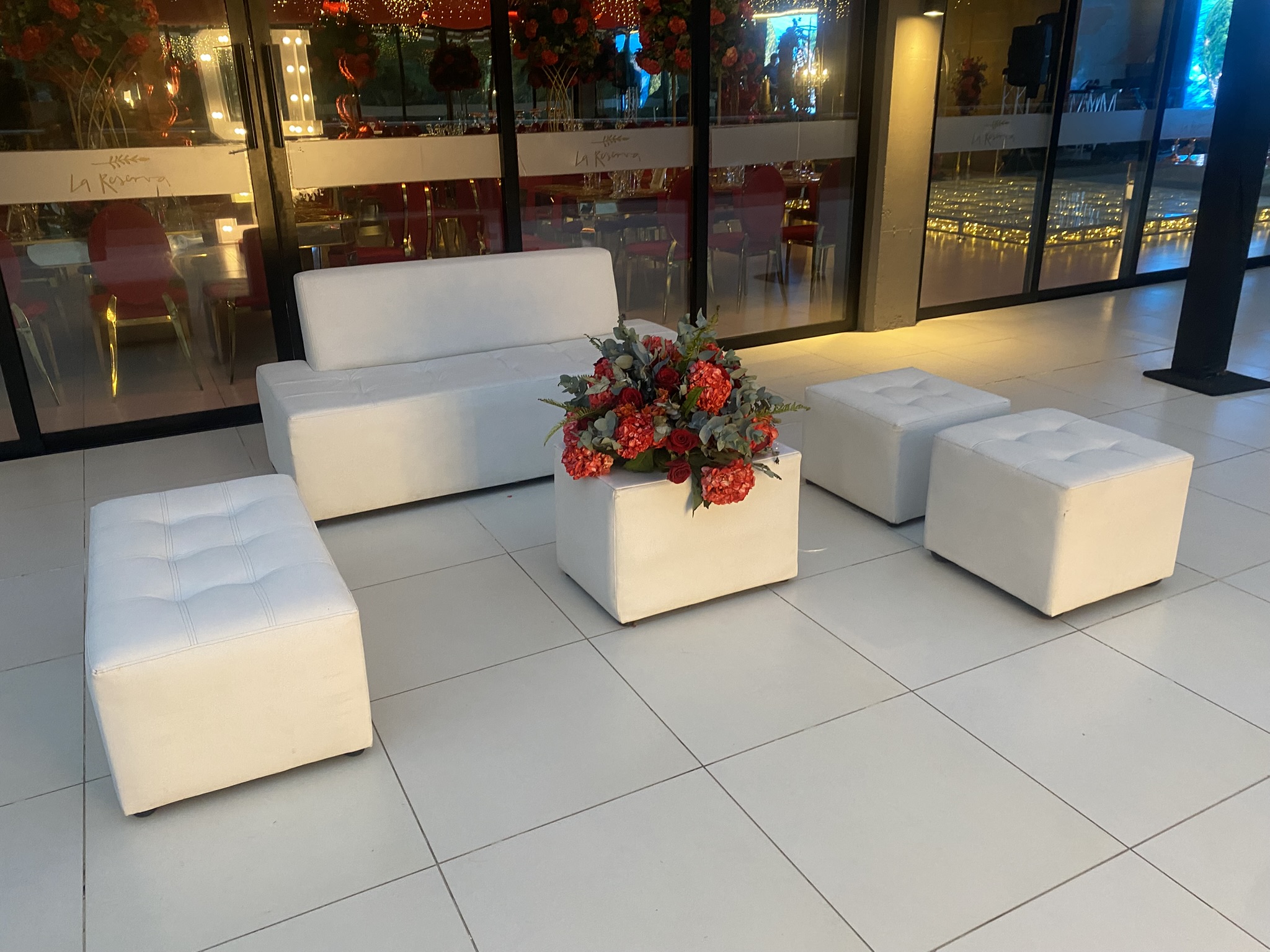 ALQUILER DE SALAS LOUNGE CALI